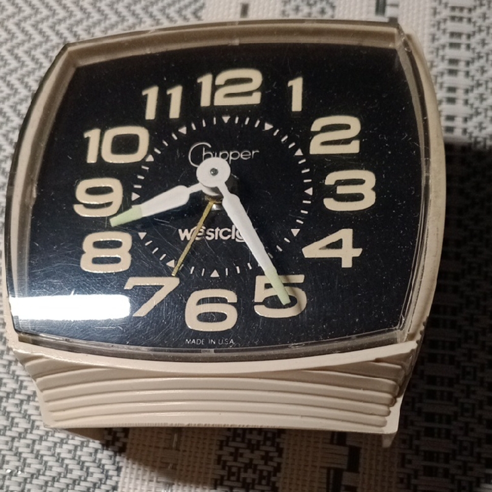 Vintage Chipper Westclox Made USA.Black and White Alarm Clock Test/Don't Work 🥺